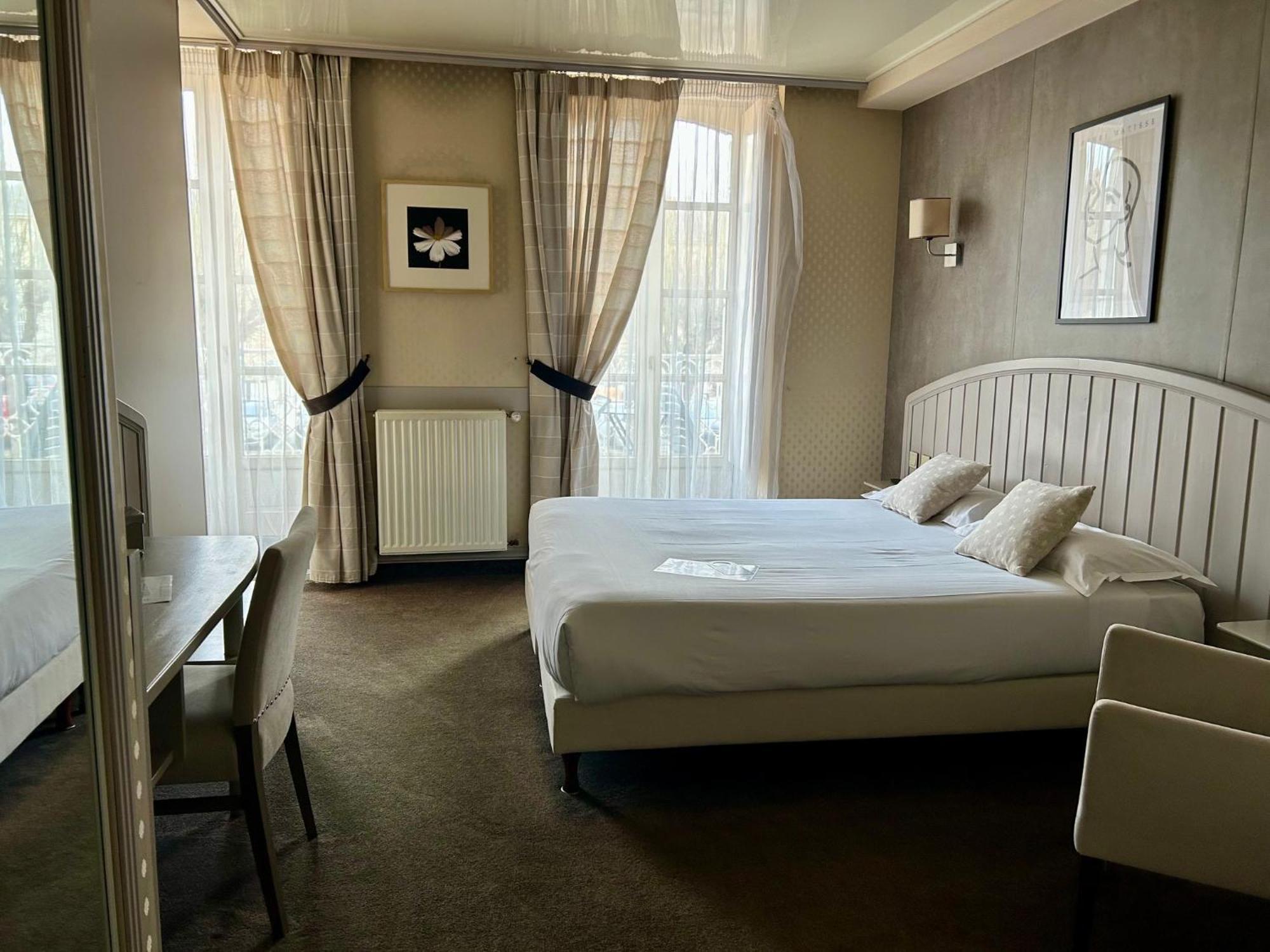 Cit'Hotel Le Challonge Dinan Zewnętrze zdjęcie