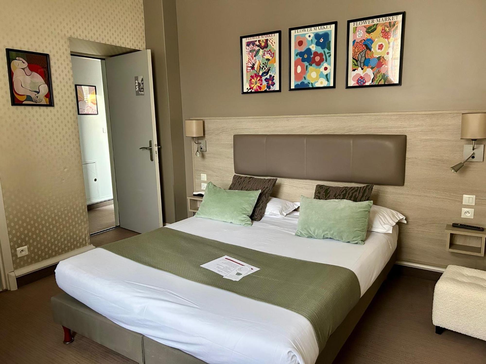 Cit'Hotel Le Challonge Dinan Zewnętrze zdjęcie