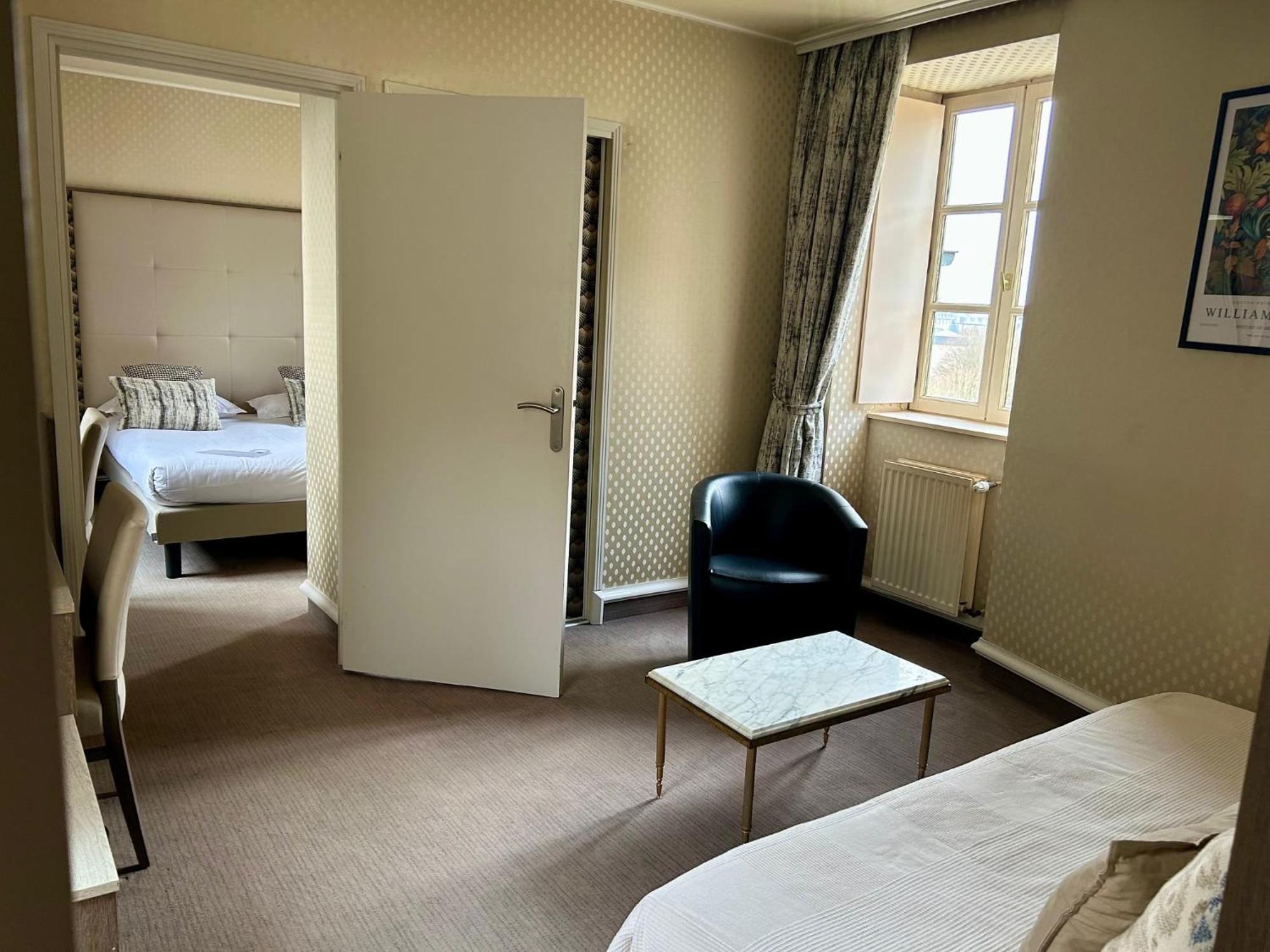 Cit'Hotel Le Challonge Dinan Zewnętrze zdjęcie